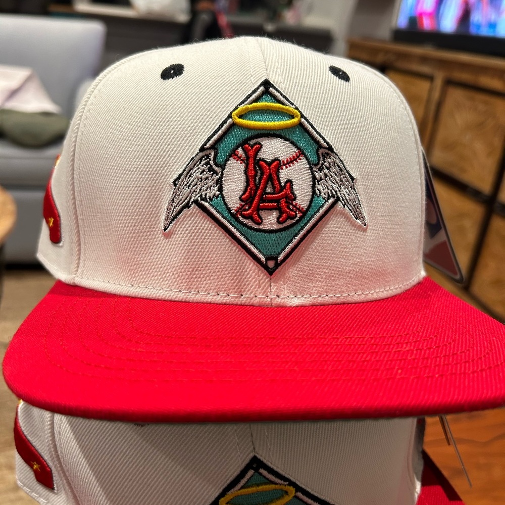 Pro Standard 1961-1964 Los Angeles Angels Throwback MLB Collection